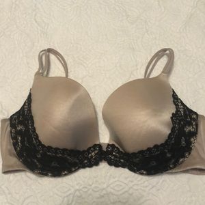 Victoria’s Secret 36 D very sexy push up